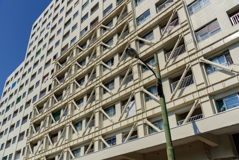 earthquake proof building designed
