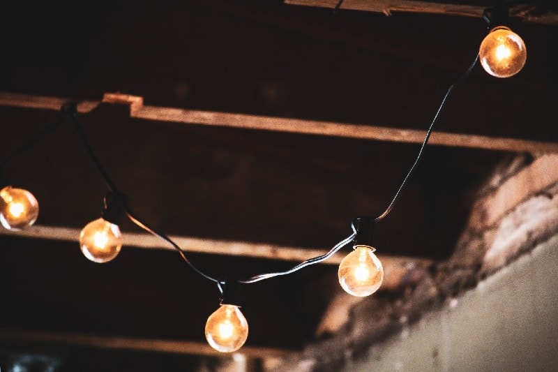 string lights with big bulbs