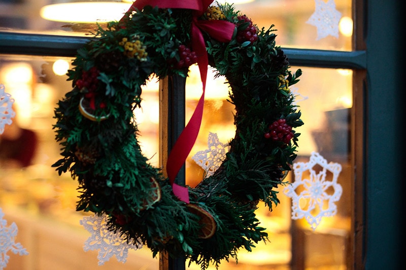 wreaths window