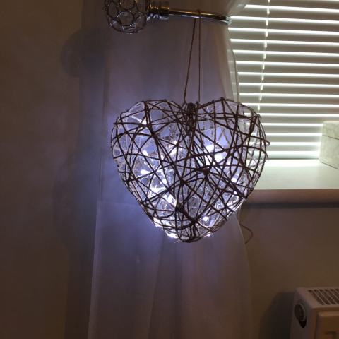 DIY TWINE HEART TUTORIAL