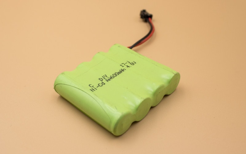 Nickel-Cadmium batteries bundled together