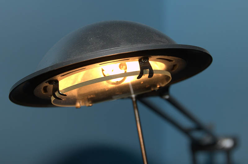 halogen desk lamp