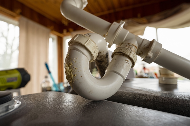 leaking pvc pipe in the kitchen sink