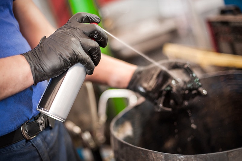 lubricant spray