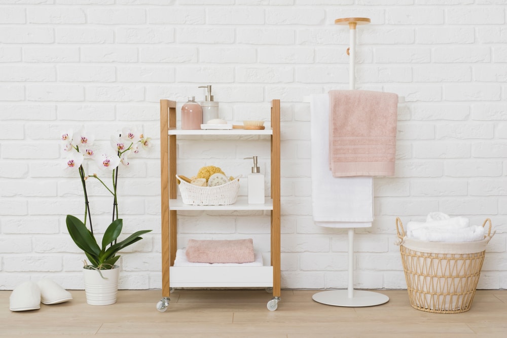 Towel Stand