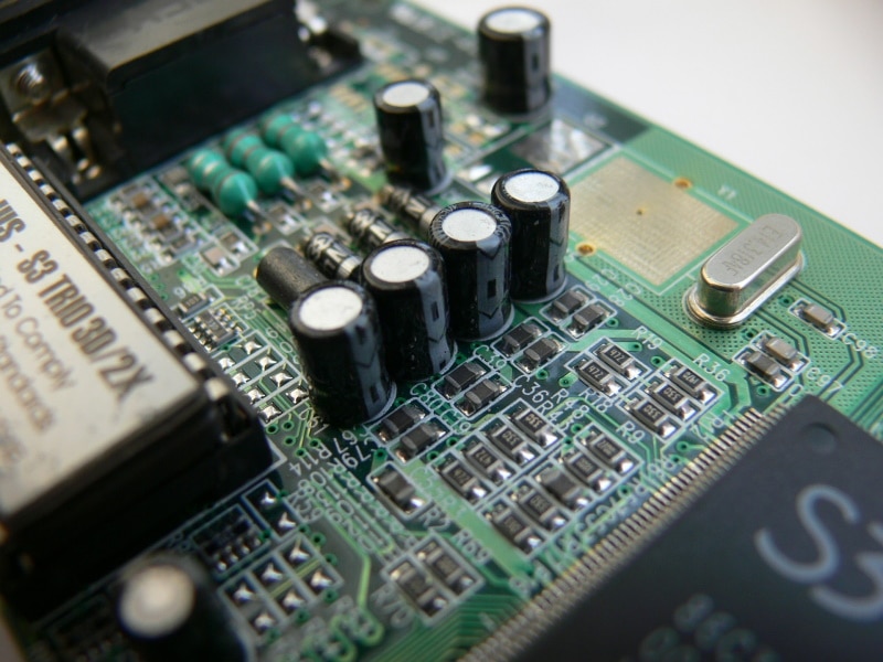 capacitors on circuit board