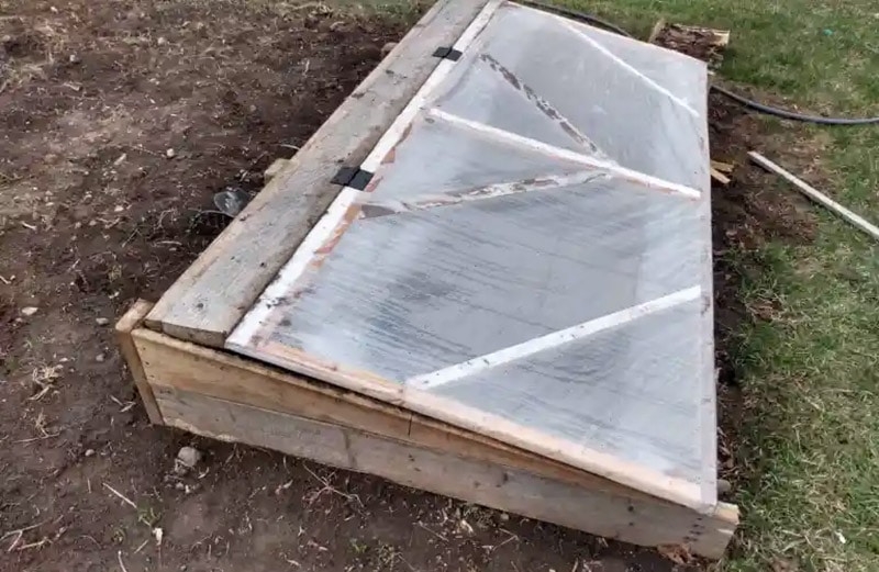 diy cold frame pallet greenhouse