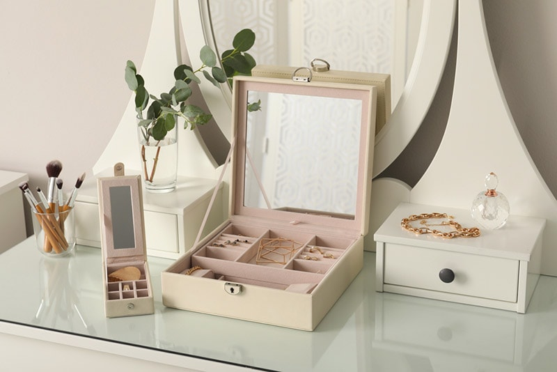 jewelry boxes