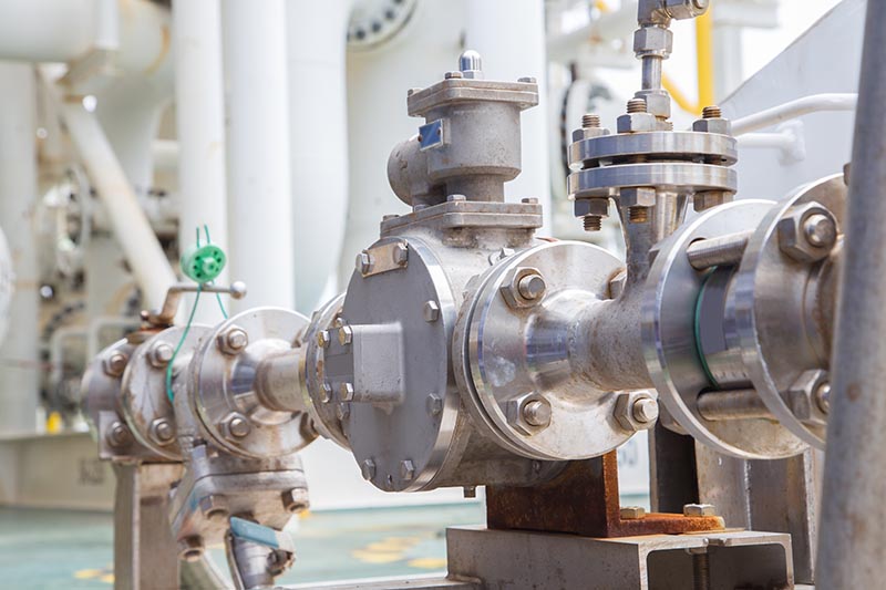 Oil gear pump for transfer fluids, positive displacement type of pump