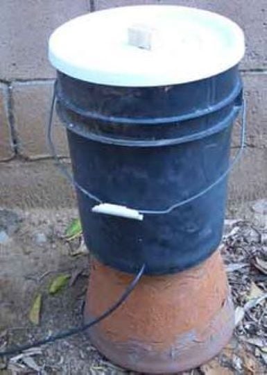 diy bucket drip irrigation