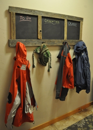 diy chalkboard and coat rack