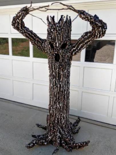 diy halloween creepy tree