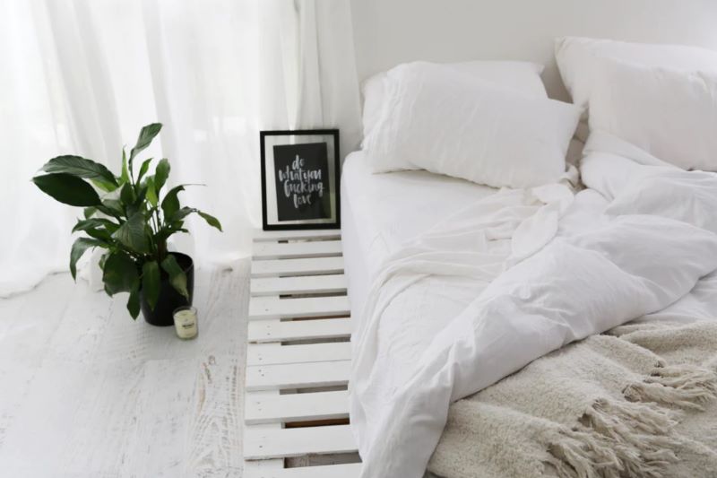 diy pallet bed
