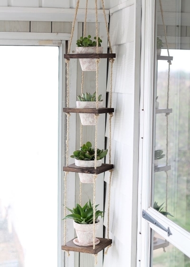 diy vertical plant hanger