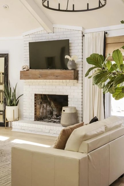 diy wood beam mantel