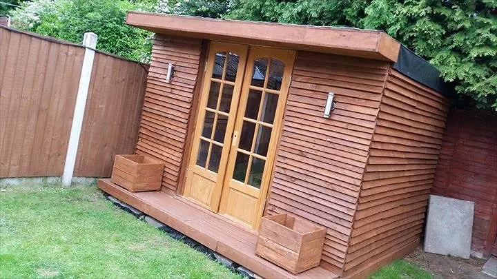 tiny pallet house or cabin