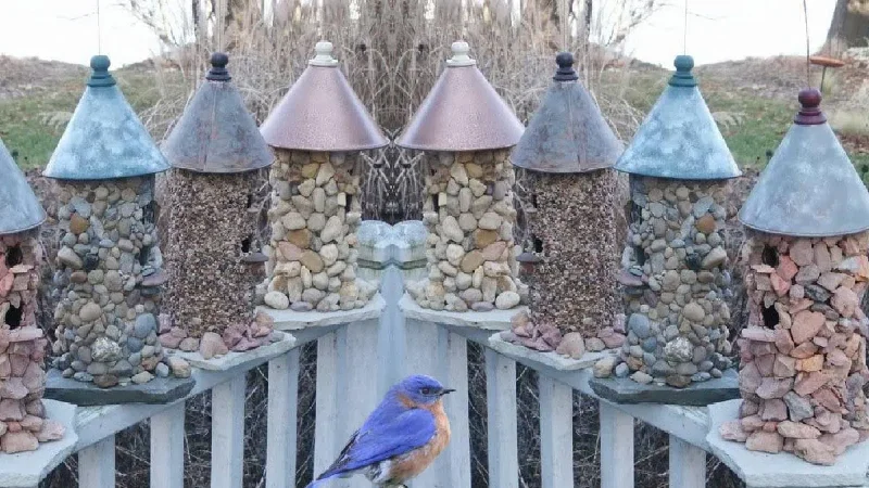 Attractive Stone DIY Birdhouse