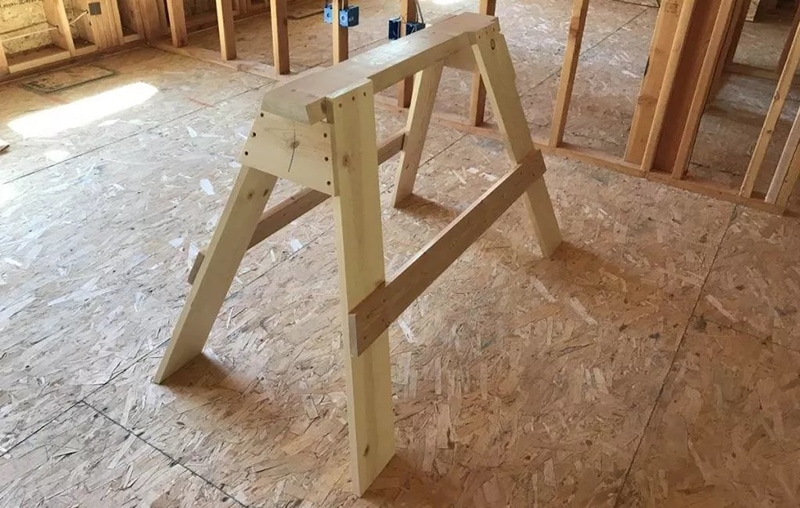 DIY Sawhorse Plans