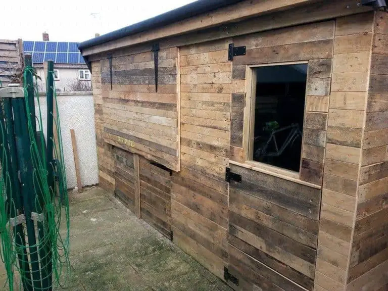 pallet workshop shed