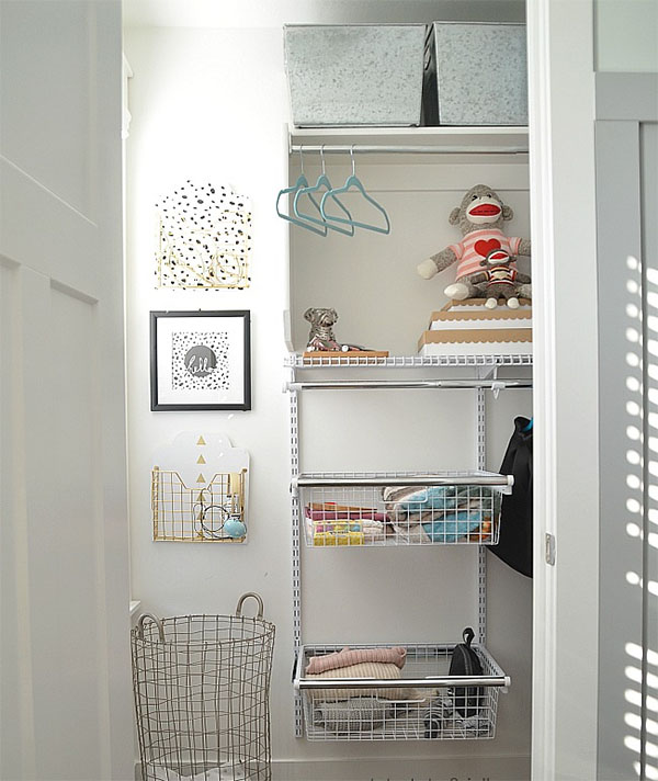 DIY Closet Pull Out Drawers from Tatertots and Jello