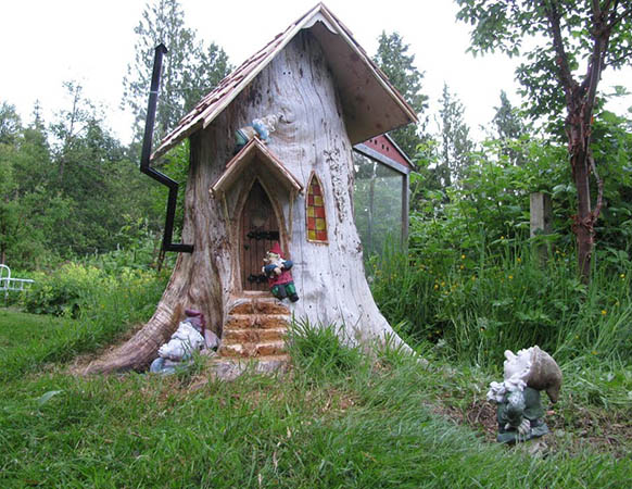 Gnome_stump_home