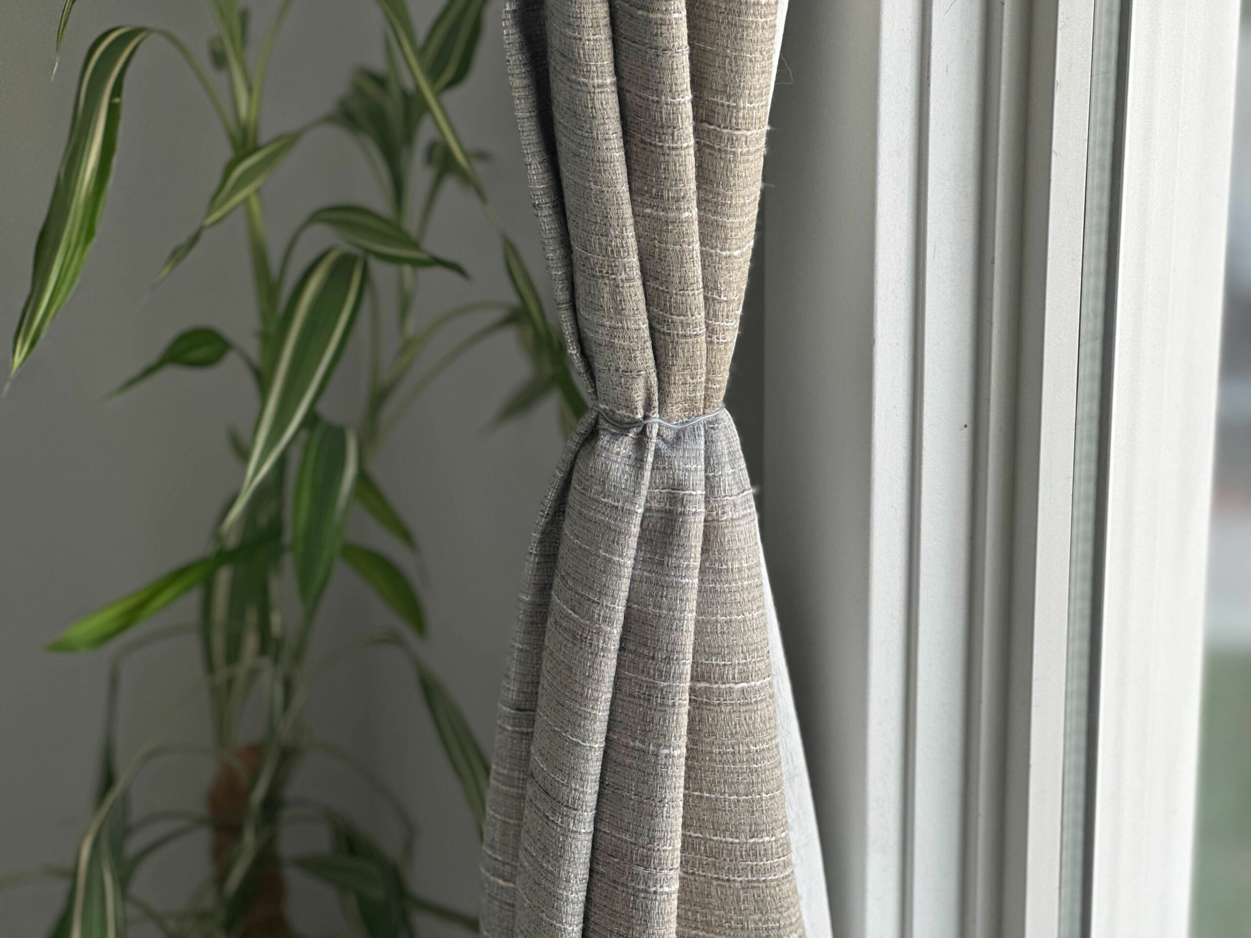 curtains twist tie
