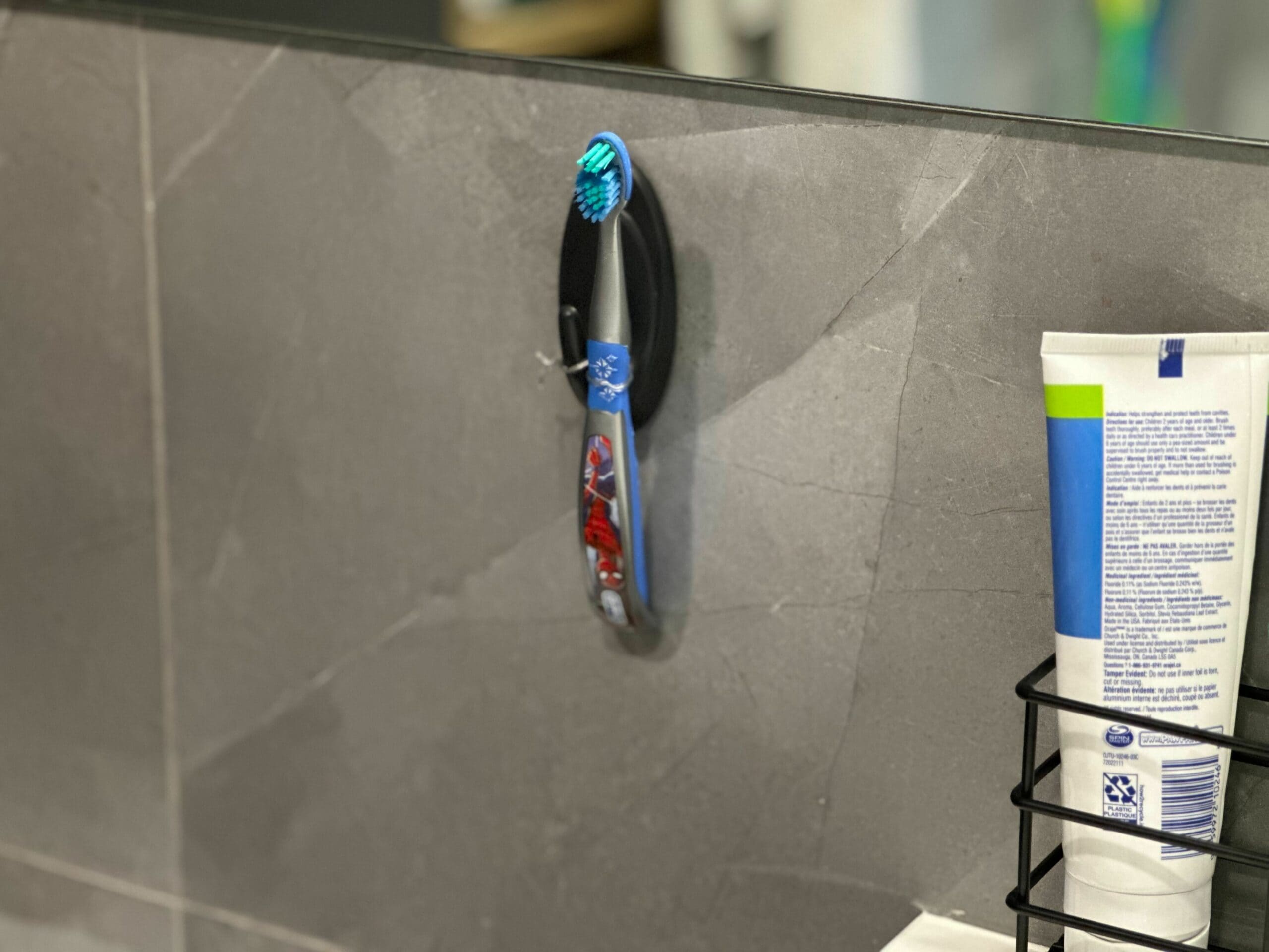 twist tie toothbrush holder