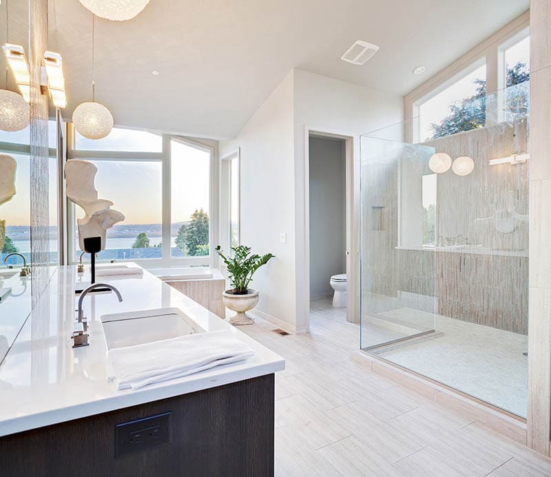 Beautiful Large Bathroom in Luxury Home
